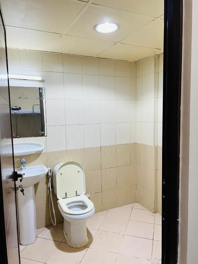 Comfort Tourist Place For Male Dubai United Arab Emirates